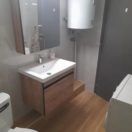Sakis Apartment 2 -4Th Floor דירה *