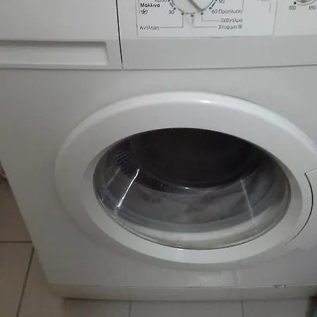 To Rent-shared Wc