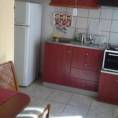Sakis Apartment 2 -4Th Floor * Kawala