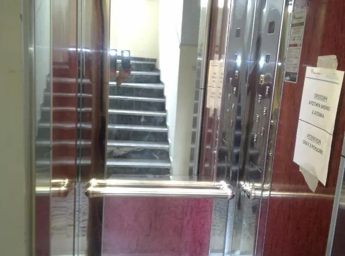 Sakis Apartment 2 -4Th Floor Kawala
